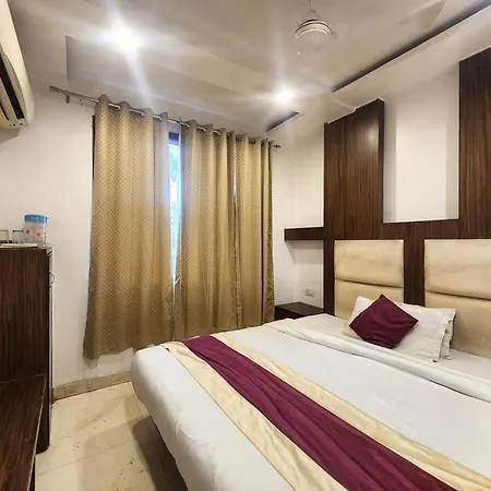 Hotel A-10 Inetrnational
